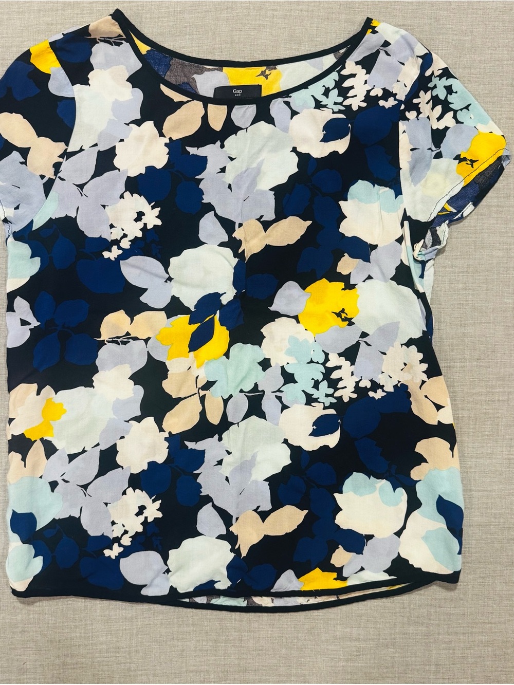 GAP Floral Short Sleeve Top - Navy, Yellow & Cream